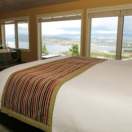 A View Of The Lake B & B West Kelowna エクステリア 写真