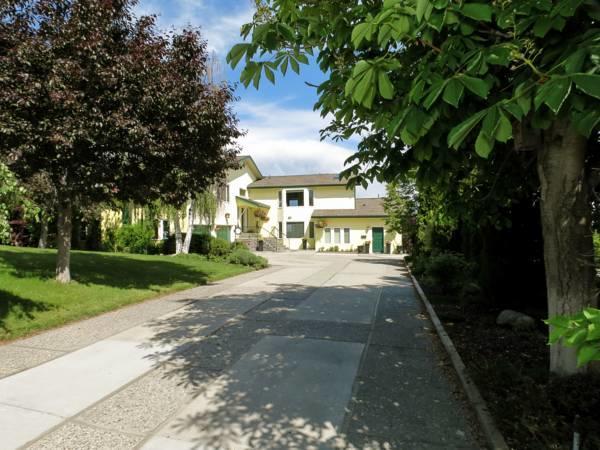 A View Of The Lake B & B West Kelowna エクステリア 写真
